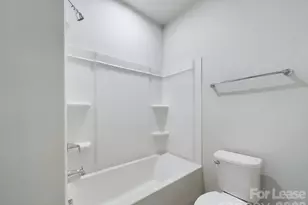 9525 Munsing Dr, Charlotte, NC 28269 - Photo 10