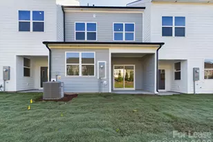 9525 Munsing Dr, Charlotte, NC 28269 - Photo 18