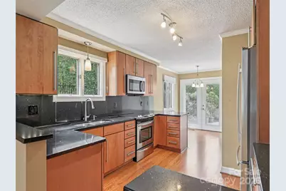 102 Glenbrook Drive, Hendersonville, NC 28739 - Photo 12