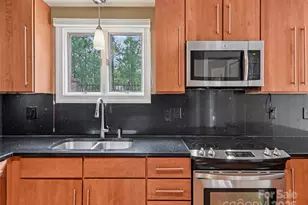 102 Glenbrook Dr, Hendersonville, NC 28739 - Photo 14