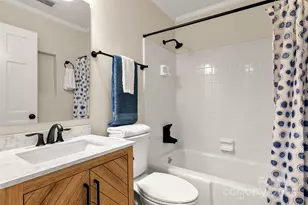 153 Perrin Pl, Charlotte, NC 28207 - Photo 28