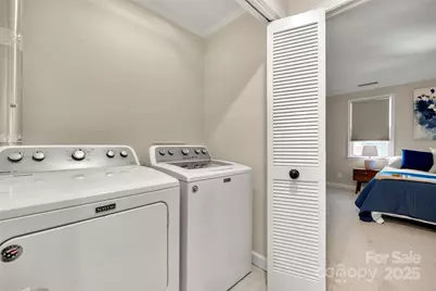 153 Perrin Place #153, Charlotte, NC 28207 - Photo 20