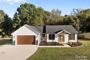 27706 Taylor Ln, Albemarle, NC 28001 - Photo 2