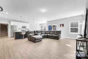 134 Gibbs Cir, Maiden, NC 28650 - Photo 6