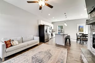 955 N Canton Rd, Canton, NC 28716 - Photo 6