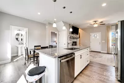 955 N Canton Road, Canton, NC 28716 - Photo 10