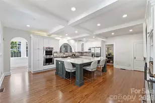 2126 Dilworth Rd E, Charlotte, NC 28203 - Photo 12