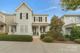 758 Waterscape Ct, Rock Hill, SC 29730 - Photo 2