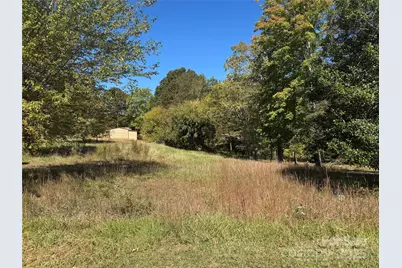112 Centerwood Drive, Mount Airy, NC 27030 - Photo 4