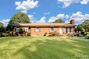 316 W Sandy Ridge Rd, Monroe, NC 28112 - Photo 2