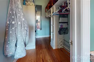 11 Wildflower Ln, Newland, NC 28657 - Photo 16