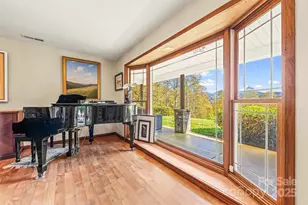 336 Berry Ln, Bryson City, NC 28713 - Photo 8