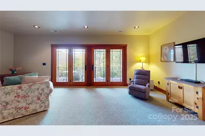 811 Hemlock Drive, Newland, NC 28657 - Photo 36