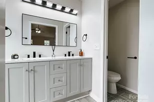 2105 Killarney Pl, Charlotte, NC 28262 - Photo 26