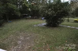 152 Saluda St, Chester, SC 29706 - Photo 4