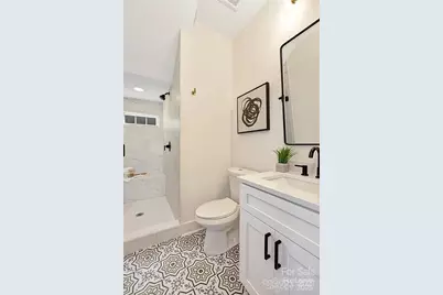 647 Tennyson Drive, Charlotte, NC 28208 - Photo 20