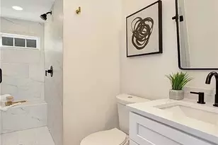 647 Tennyson Dr, Charlotte, NC 28208 - Photo 20