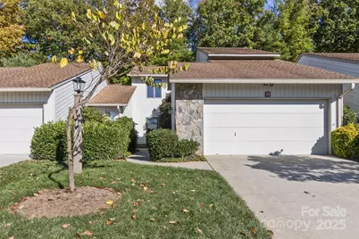 111 Cloverleaf Lane, Asheville, NC 28803 - Photo 1