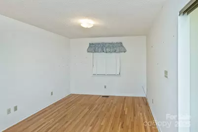 111 Cloverleaf Lane, Asheville, NC 28803 - Photo 24