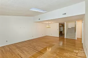 111 Cloverleaf Ln, Asheville, NC 28803 - Photo 8