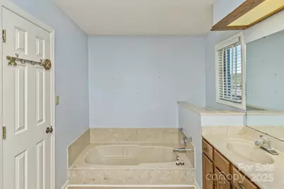 111 Cloverleaf Lane, Asheville, NC 28803 - Photo 22