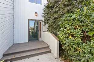 111 Cloverleaf Ln, Asheville, NC 28803 - Photo 4