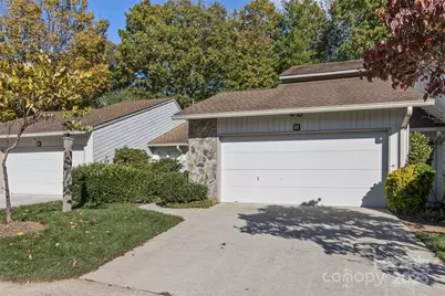 111 Cloverleaf Lane, Asheville, NC 28803 - Photo 2