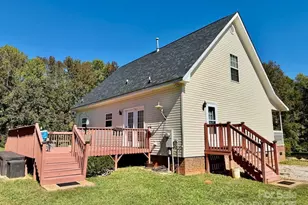 1054 Sandy Springs Rd, Rutherfordton, NC 28139 - Photo 2