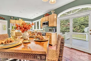 39 Lambert Ln, Black Mountain, NC 28711 - Photo 2