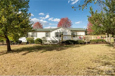 41 Little Hungry Road, Hendersonville, NC 28792 - Photo 2