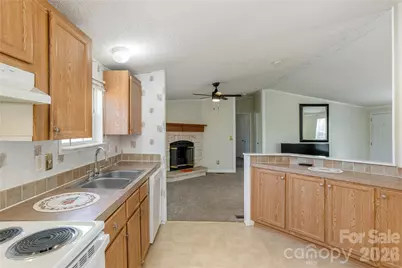 41 Little Hungry Road, Hendersonville, NC 28792 - Photo 10