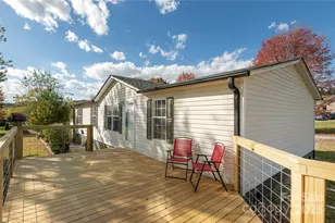 41 Little Hungry Rd, Hendersonville, NC 28792 - Photo 4