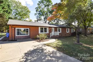 846 S Magnolia St, Mooresville, NC 28115 - Photo 2