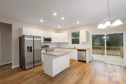 118 Aspen Street, Yadkinville, NC 27055 - Photo 16