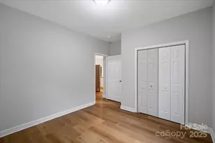 118 Aspen St, Yadkinville, NC 27055 - Photo 26