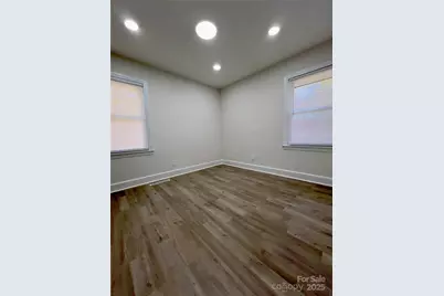 1522 Mary C Road, St Pauls, NC 28384 - Photo 10