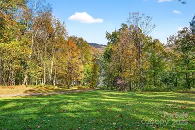 575 Croft Way, Bakersville, NC 28705 - Photo 34