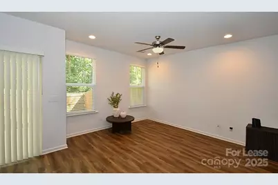 2046 McDonald Drive, Charlotte, NC 28216 - Photo 8