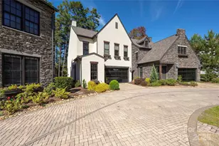 208 Ambleside Vlg Ln, Davidson, NC 28036 - Photo 4