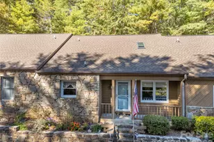 40 Sagebrush Cir, Etowah, NC 28729 - Photo 2