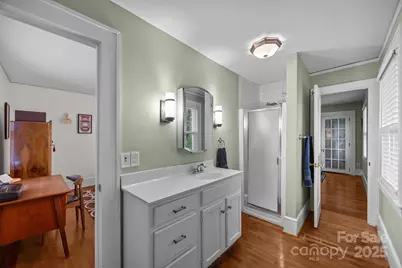 891 Hendersonville Road, Asheville, NC 28803 - Photo 32