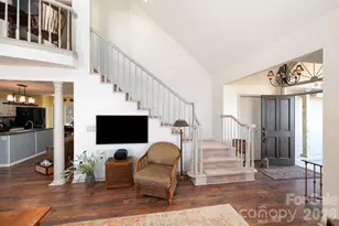 481 Overlook Dr, Mars Hill, NC 28754 - Photo 8