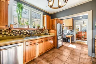 25 Normandy Rd, Asheville, NC 28803 - Photo 16