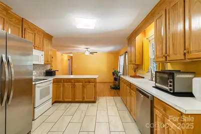 210 Cliffside Drive, Kannapolis, NC 28081 - Photo 12