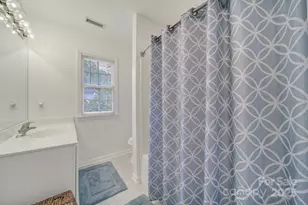 5921 Mallard Grove Rd, Charlotte, NC 28269 - Photo 32