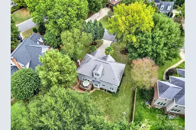 5921 Mallard Grove Road, Charlotte, NC 28269 - Photo 2