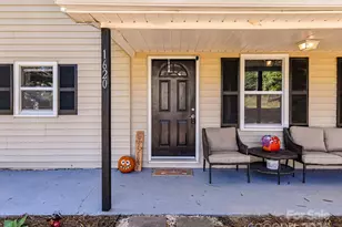 1620 Blueberry St, Mount Pleasant, NC 28124 - Photo 4