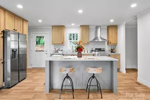 262 Appalachian Wy, Mars Hill, NC 28754 - Photo 2