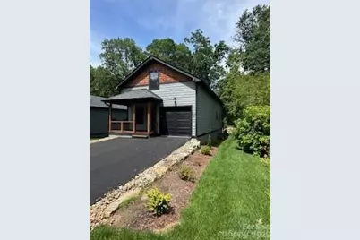 203 2 S Oconeechee Avenue, Black Mountain, NC 28711 - Photo 4