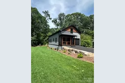 203 2 S Oconeechee Avenue, Black Mountain, NC 28711 - Photo 4